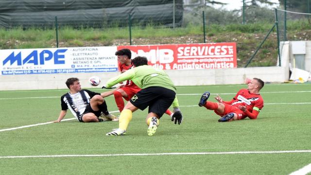 Serie D girone F, l'Atletico Ascoli supera 2-1 il Sora grazie ad una splendida doppietta di Ciabuschi