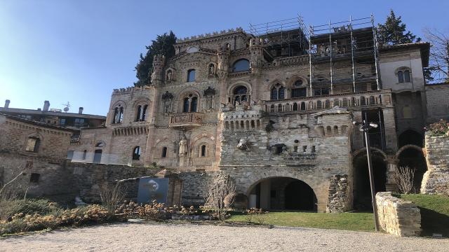 'La Camera delle Meraviglie' al Castello Della Monica di Teramo a cura di Papetti e D'Amico