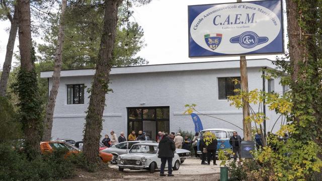 Caem-Scarfiotti, 50 auto d'epoca a Fiastra per il 28esimo Giro delle Abbazie