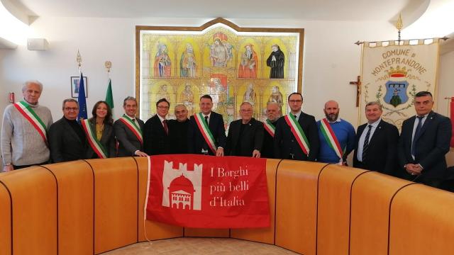 Monteprandone, sventola la bandiera de ''I Borghi più belli d’Italia''