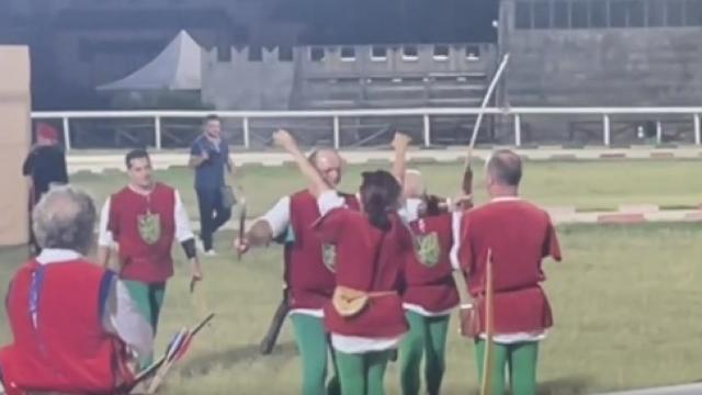 Quintana Ascoli Piceno: il Palio degli Arcieri è ancora di Sant'Emidio. Palumbi della Piazzarola vince la Brocca d'Oro