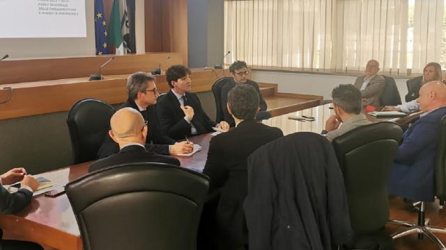 Marche, Piano Regionale delle Infrastrutture 2023-2032  protagonista al quarto Tavolo con le categorie economiche