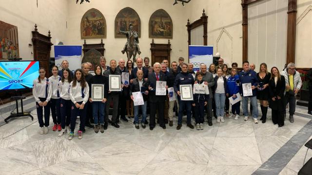 Ascoli Piceno, pioggia di riconoscimenti alla Festa dello Sport 2024 del Coni. Luna: “E' stata un'annata importante”
