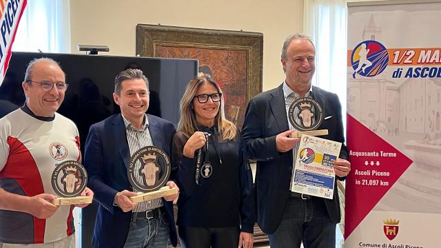 Ascoli Piceno, presentata la quinta mezza maratona. Fioravanti: “Lavoriamo sulla valorizzazione dello sport”