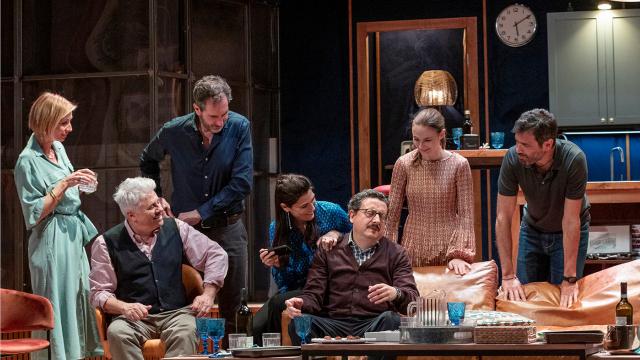 Ascoli Piceno, in scena al Teatro Ventidio Basso la commedia 'Perfetti sconosciuti' di Genovese