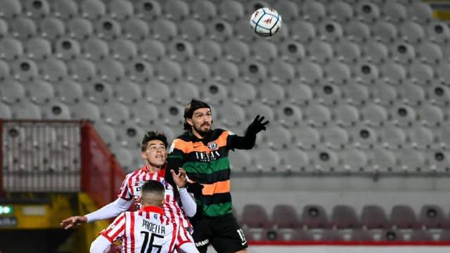 Vicenza-Venezia 0-0, i biancorossi resistono oltre mezzora in dieci per il rosso a Grandi