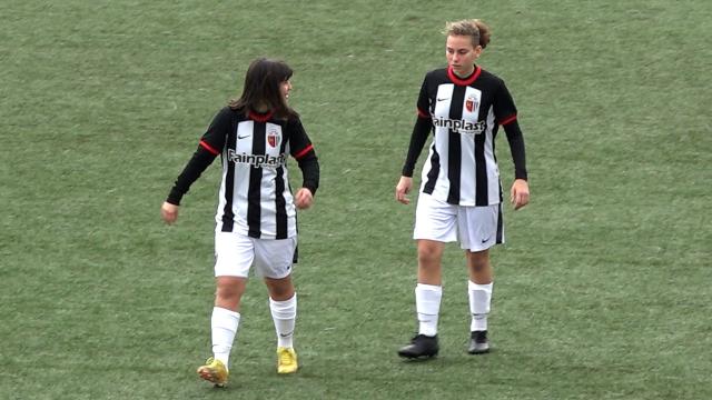 Ascoli Calcio, la prima squadra femminile passa 2-1 a Cosenza e vola in finale di Coppa Italia Eccellenza