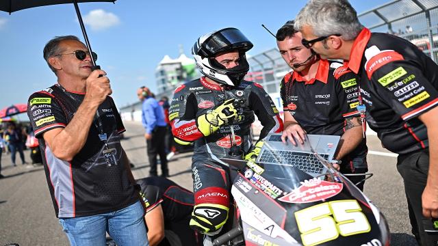 Moto3, Fenati non riesce ad entrare in zona punti nel Gran Premio di Germania vinto dal turco Oncu