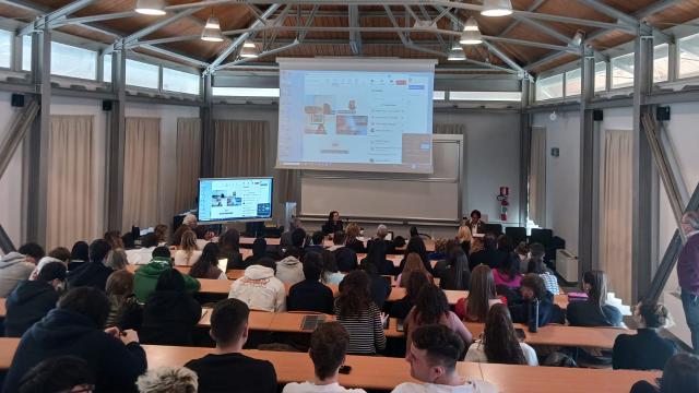 UNIVPM San Benedetto del Tronto, successo per convegno su diritto pubblico e conformazione dell’economia