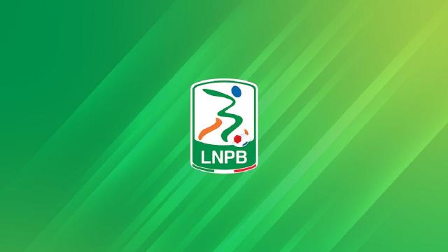 Serie B, definiti gli orari delle sfide playoff e playout. Si parte con Cosenza-Brescia