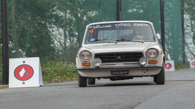 Caem-Scarfiotti: auto d'epoca, Paciaroni vince la ''240 minuti sotto le stelle''