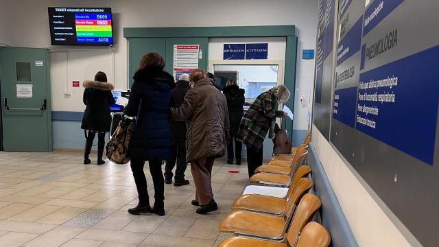 Regione Marche, riduzione liste d'attesa: in arrivo 7 milioni di euro per aumeno tariffe prestazioni aggiuntive medici