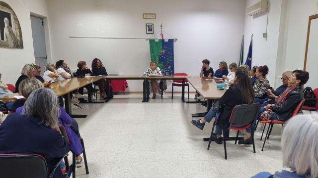 Le 'Donne dem' danno il via a discussione mozioni per tutela legge 194 e consultori. Interessati molti comuni del piceno