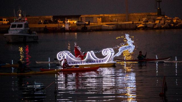 'Babbo Natale arriva dal mare', le disposizioni della Capitaneria di Porto di San Benedetto del Tronto