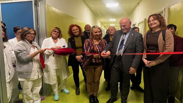 Ascoli Piceno, inaugurazione del nuovo laboratorio analisi dell'ospedale ''Mazzoni''