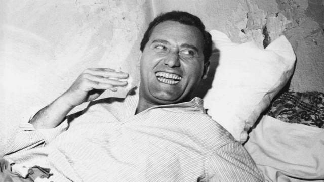 Ascoli, iniziativa ''Al cinema con il tuo mito'' al Cineteatro Piceno