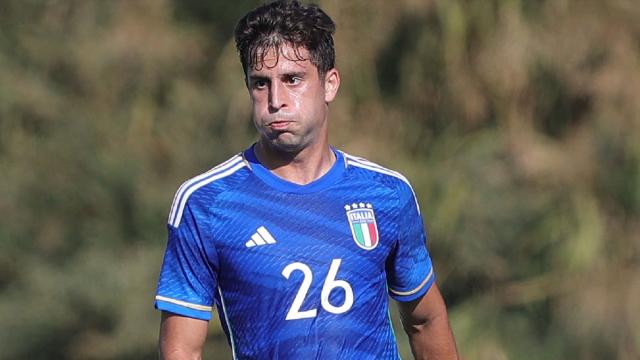 Ascoli Calcio, Giovane in campo a Tirrenia nell'allenamento congiunto dell'Italia Under 21 con l'Under 18