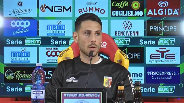 Catanzaro, Antonini verso l'Ascoli: “Calcio di Vivarini molto propositivo ma noi difensori dobbiamo stare attenti”