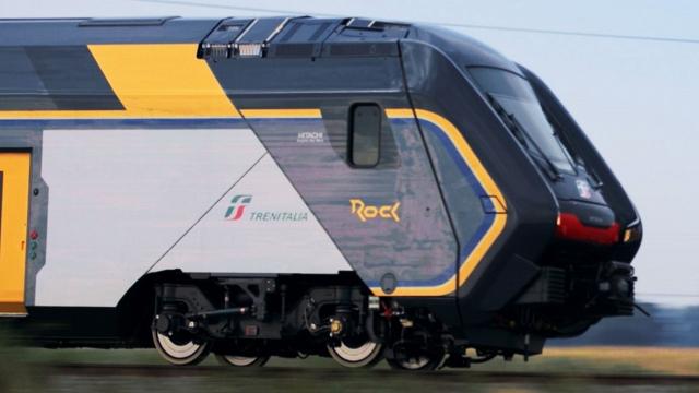 Tre nuovi treni ''Rock'' sui binari delle Marche: in circolazione da Ancona per Rimini, Ascoli e Fabriano