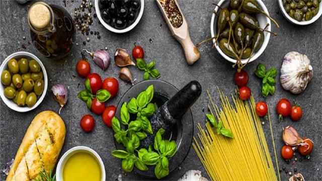 Coronavirus: la Dieta Mediterranea vince la sfida mondiale delle diete