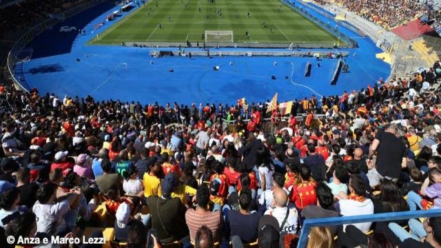 Serie B 36° turno: vincono Lecce e Frosinone. Pari del Brescia, cade il Benevento. Crotone in Serie C