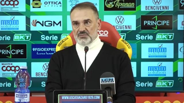 Catanzaro-Lecco 5-3, voci Vivarini (“Vincere in B è sempre straordinario”) e Bonazzoli (“Troppo leggeri in difesa”)