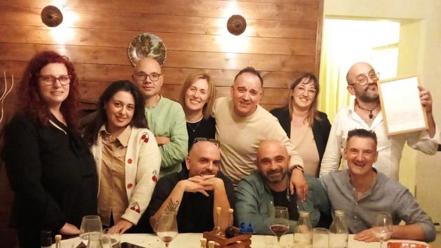 Monteprandone, classe 3^A della scuola media 'Carlo Allegretti' si ritrova dopo 32 anni dal diploma
