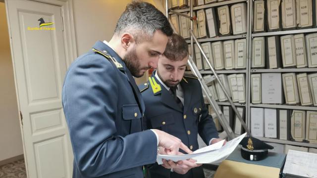 Presunta frode fiscale nell’importazione di auto dall’estero. Coinvolte anche concessionarie della provincia di Ascoli