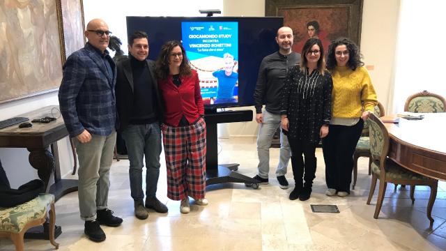 Ascoli Piceno, Giocamondo Study porta Schettini sul palco del Ventidio Basso. Fioravanti: ''Fenomeno social'' 