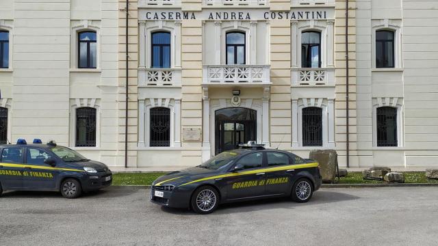 Guardia di Finanza Teramo, operazione 'Due di denari': eseguito sequestro preventivo