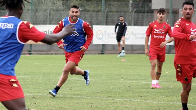 Ascoli Calcio, doppia seduta con lavoro fisico e didattica per reparti. Bari, Maita torna in gruppo