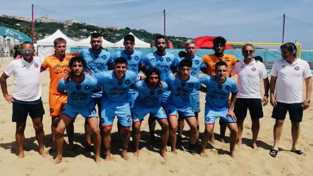 Coppa Italia Aon 2023 beach soccer, l'Happy Car Samb reagisce subito e batte 5-2 Genova