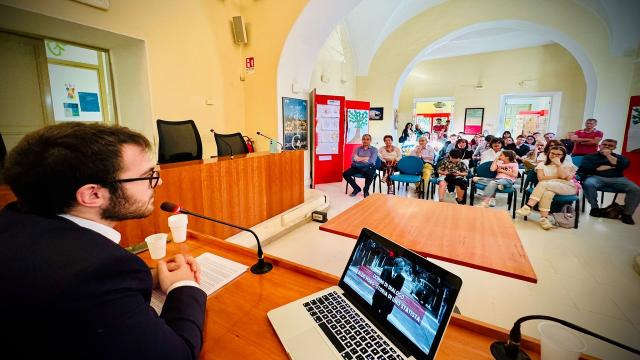 Grottammare, grande partecipazione all'evento ''Uomini di dialogo - Aldo Moro, storia di uno statista''