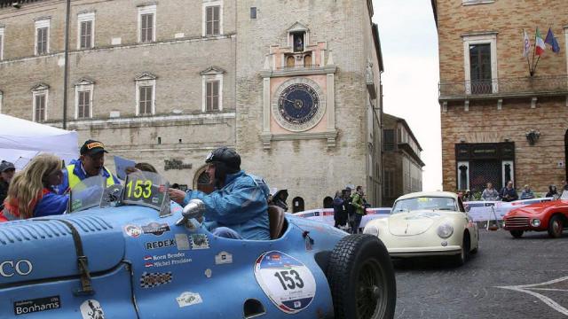 Mille Miglia 2023, Macerata torna ad ospitare il prestigioso evento con la sosta pranzo degli equipaggi 