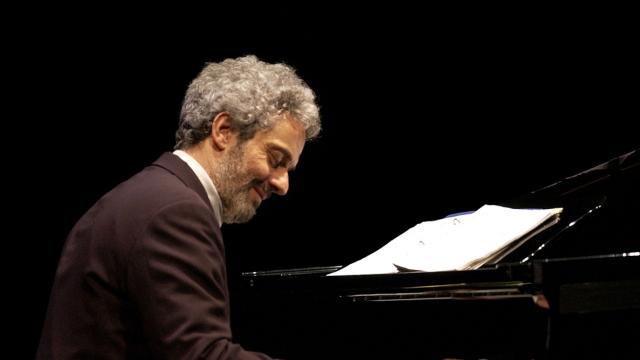 Nicola Piovani in concerto a San Benedetto del Tronto con 'note a margine'