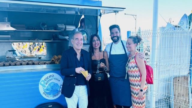 San Benedetto, truck food ''Piccola pesca dell'Adriatico'' realizzato grazie al Flag Marche Sud