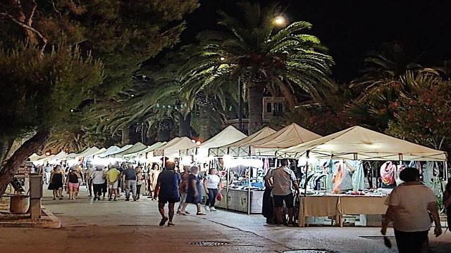 Grottammare, bando online per partecipare al mercatino estivo ''De Legrotte''