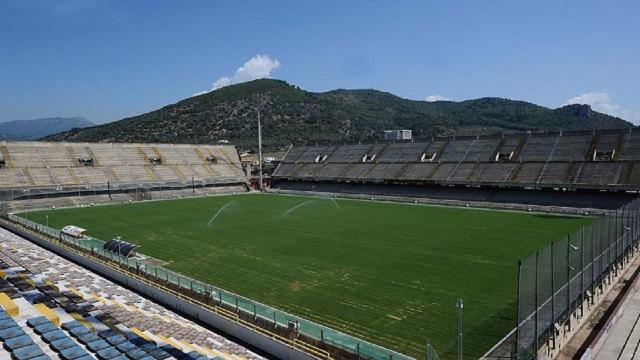 Salernitana-Reggiana resta “sub iudice”. Gli emiliani hanno ancora 15 positivi al Covid