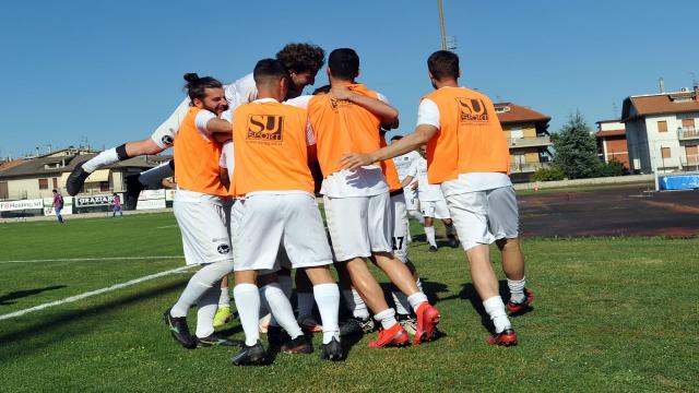 Eccellenza Marche: Atletico Ascoli-Atletico Azzurra Colli 1-0, Mariani porta in finale la squadra di Giandomenico