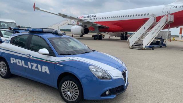 Questura di Ascoli Piceno, rintracciati ed in attesa di rimpatrio due cittadini irregolari