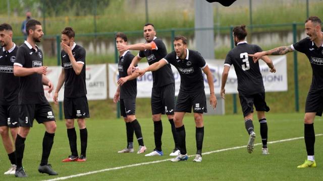 Atletico Ascoli, la Forsempronese vince 2-0 ed elimina la squadra di Aloisi in semifinale