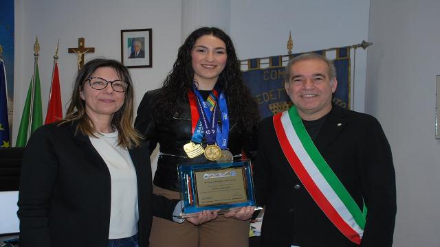 Pallavolo, il Comune di San Benedetto del Tronto celebra i risultati sportivi di Nausica Acciarri 