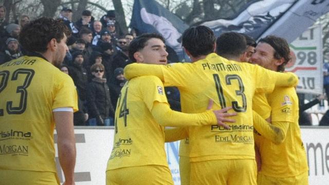 Ascoli Calcio, girone d'andata chiuso con 6 vittorie e 7 ko. Quattro successi di fila mancavano dalla primavera 2021