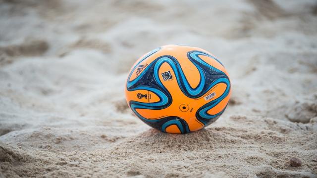 La Samb femminile si veste di azzurro, Poli e Ponzini in ritiro con la Nazionale di beach soccer