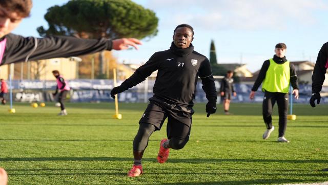 Ascoli Calcio, primo allenamento del 2025 per la Pianese. Formisano deve rinunciare a Pacciardi