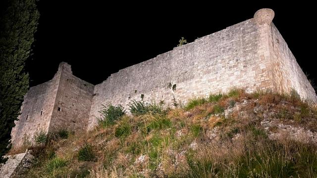 Ascoli Piceno, la Fortezza Pia torna a splendere con nuova illuminazione. Fioravanti: “Città sempre più attrattiva”