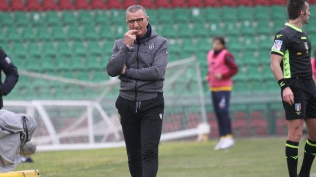 Ternana-Cittadella 1-2, Andreazzoli si dimette. Bandecchi: “Mi ha chiesto di riportare qui Lucarelli”