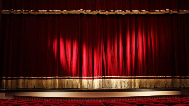 Teatro: Amat sostiene il lavoro degli artisti emergenti marchigiani