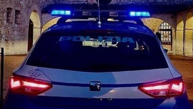 Polizia di Stato Ascoli Piceno, sequestrato materiale pirotecnico: denunciate 4 persone 