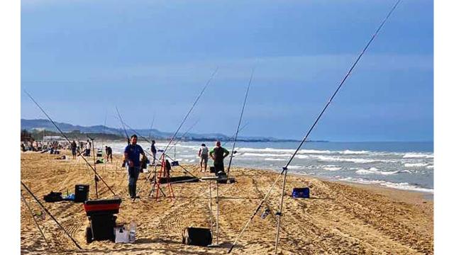Sulla costa teramana via ai campionati italiani individuali maschili 'Surfcasting 2024'. Oltre 220 gli atleti in gara 